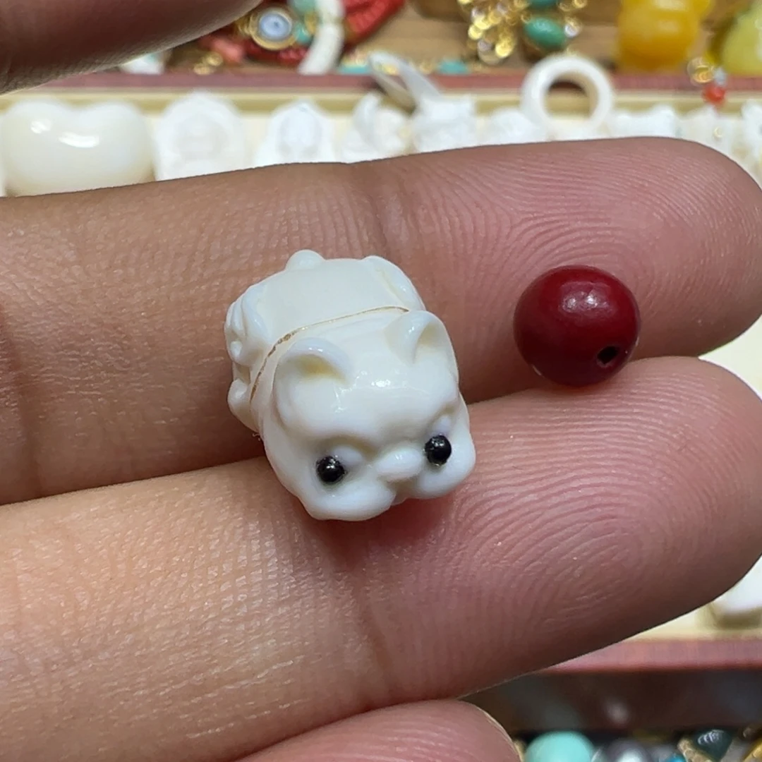 南红玛瑙未镶嵌颈饰