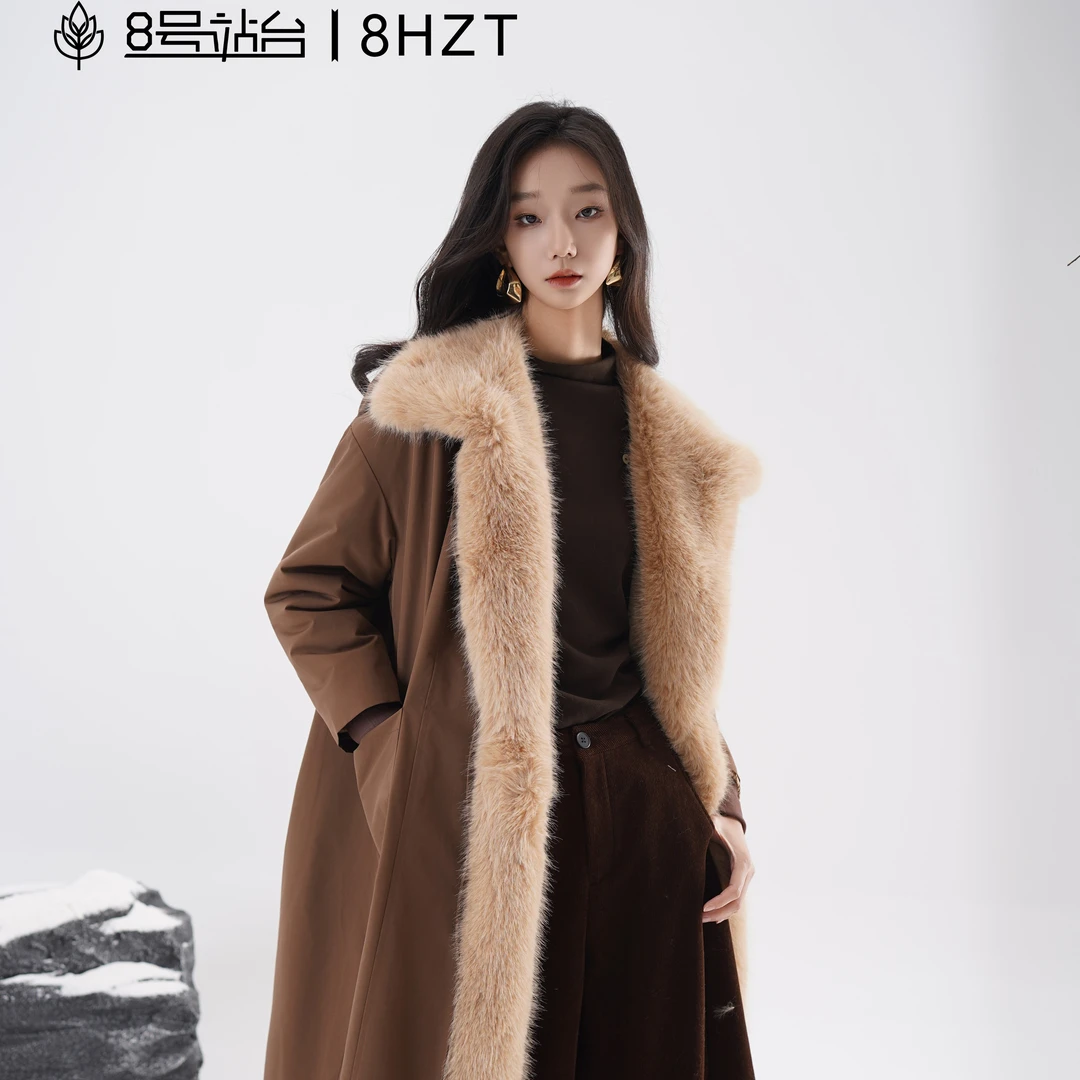 8号站台冬季中长款纯色派克服可拆卸皮毛一体