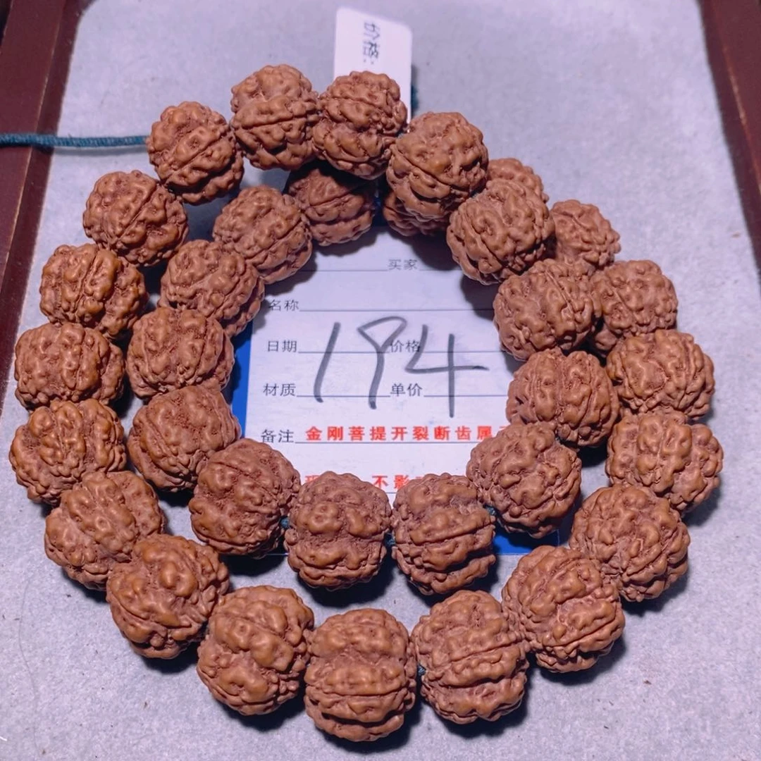 金刚菩提手串用****0194古树方墩梅花16