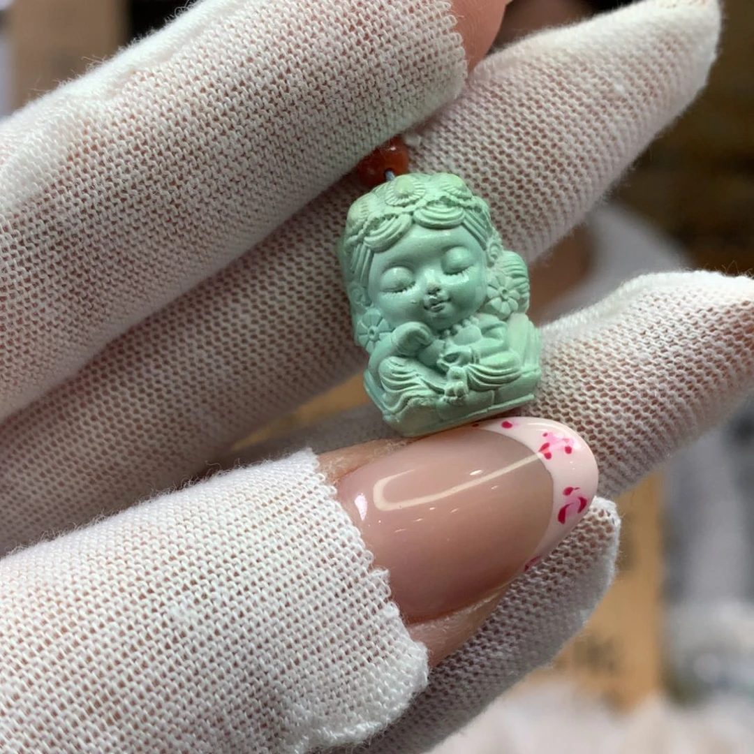 绿松石未镶嵌挂件