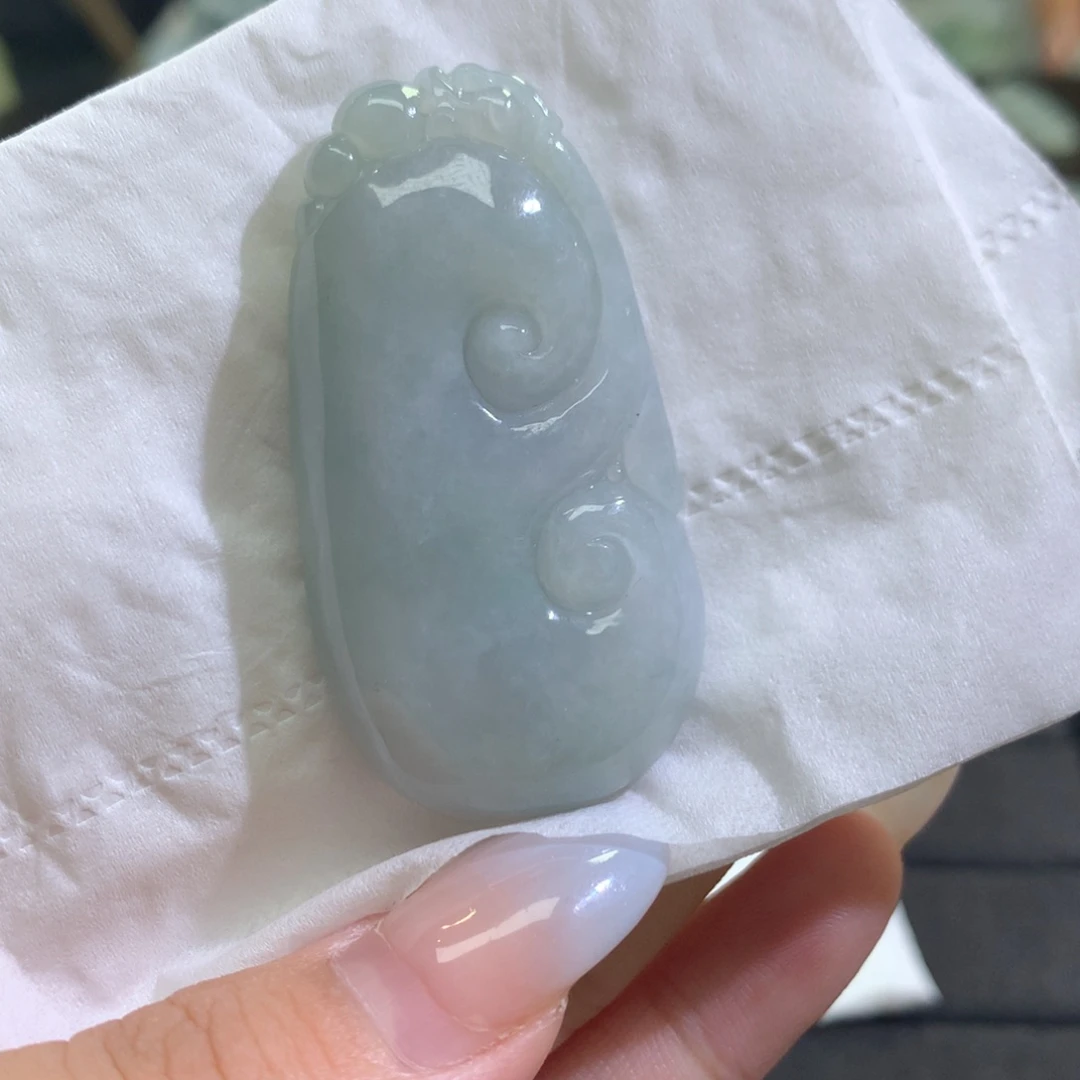 翡翠未镶嵌颈饰翡翠A货如意