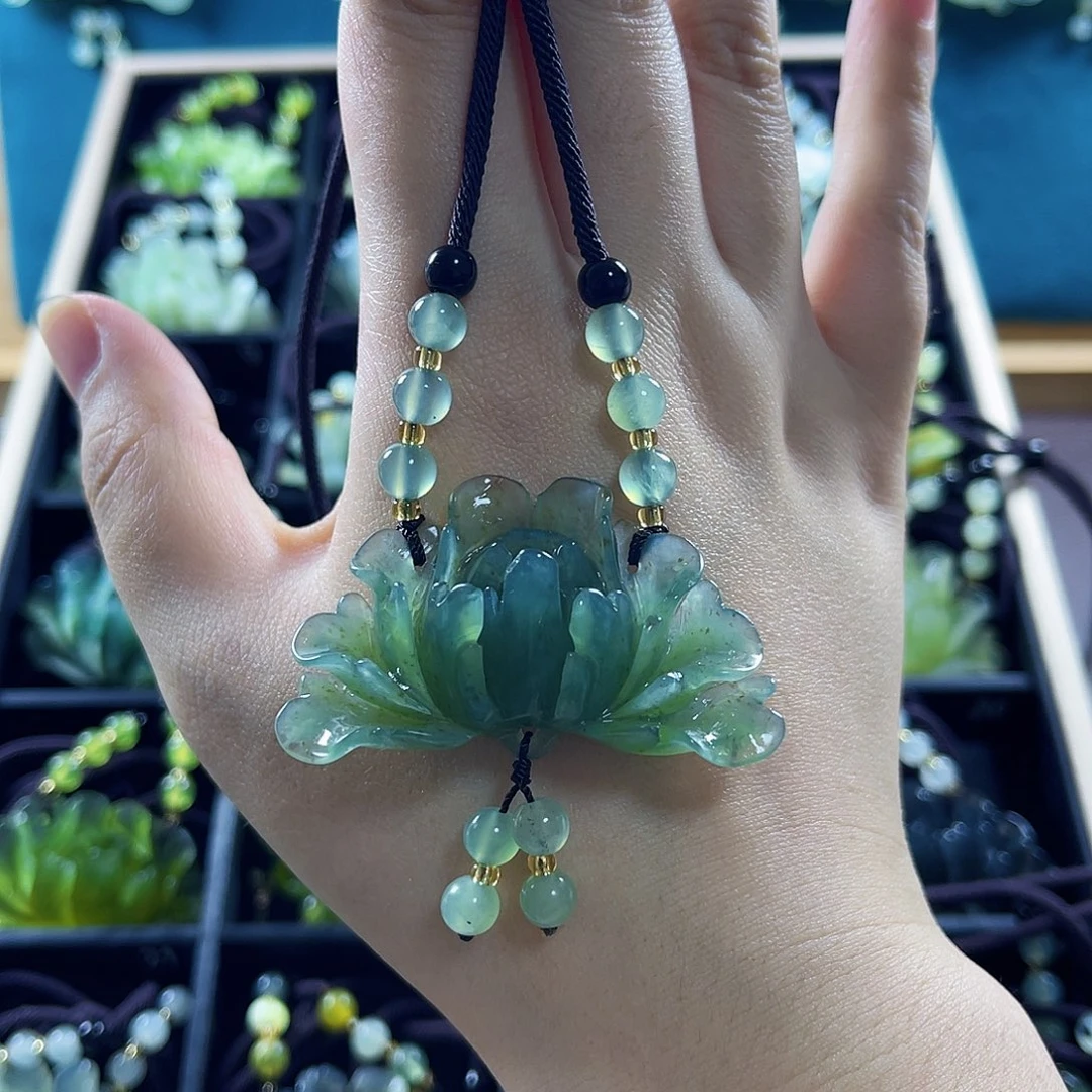 蛇纹石玉颈饰未镶嵌12