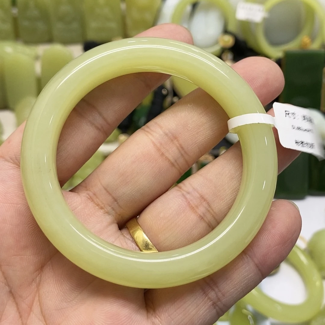 【闪购商品】未镶嵌手链和田玉