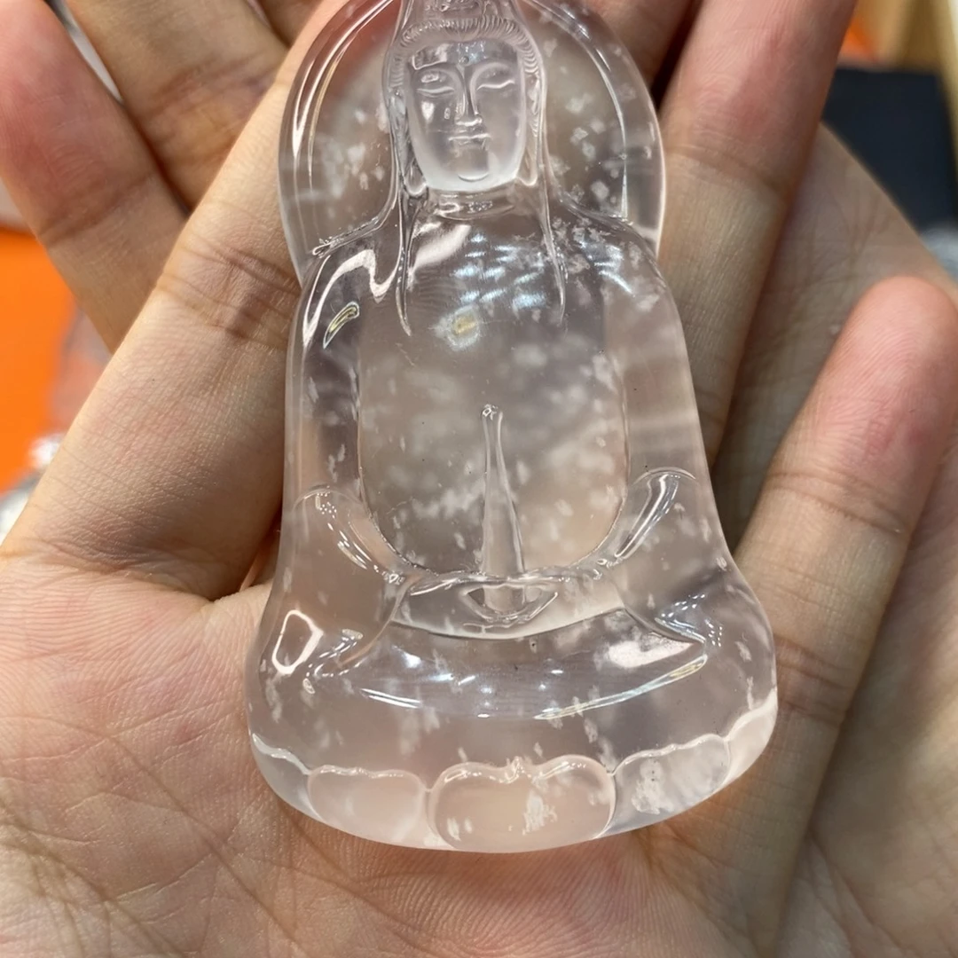 致***夫石英质玉观音未镶嵌
