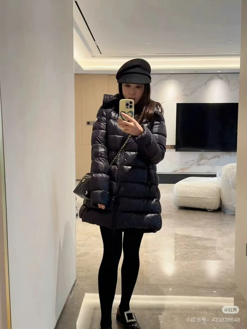 （全新末使用）小娃娃  2025新款羽绒服男女通用