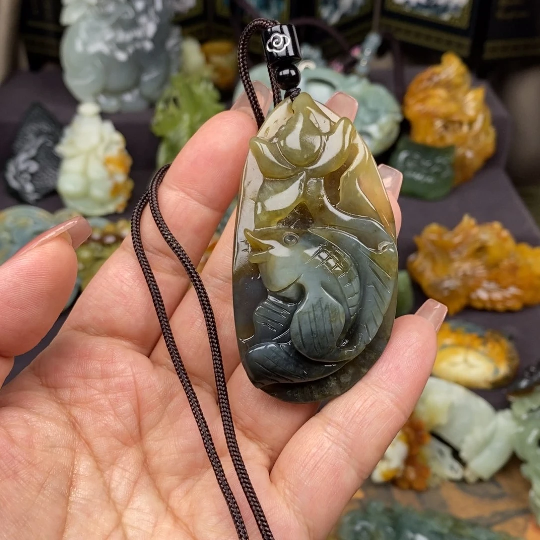 蛇纹石玉未镶嵌吊坠(赠链)