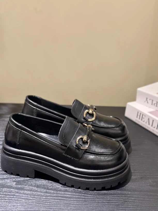 唯品专属胶粘年松糕底乐福鞋豆豆鞋英伦风欧若假日风2502