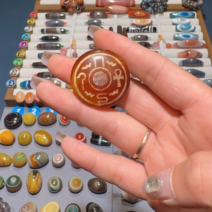 玛瑙/玉髓未镶嵌珠宝半成品