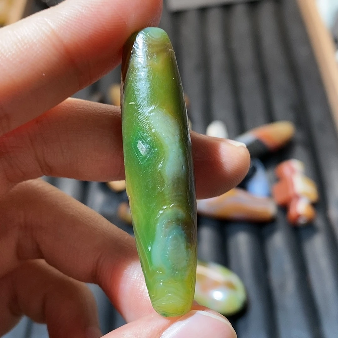 玛瑙/玉髓颈饰未镶嵌越***淡