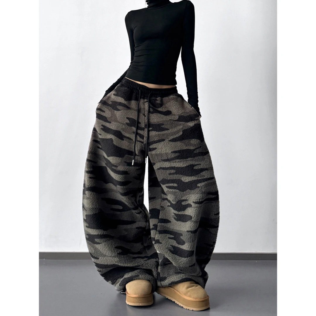 美式复古迷彩运动休闲裤女冬季街头松紧腰宽松阔腿长裤子加绒加厚