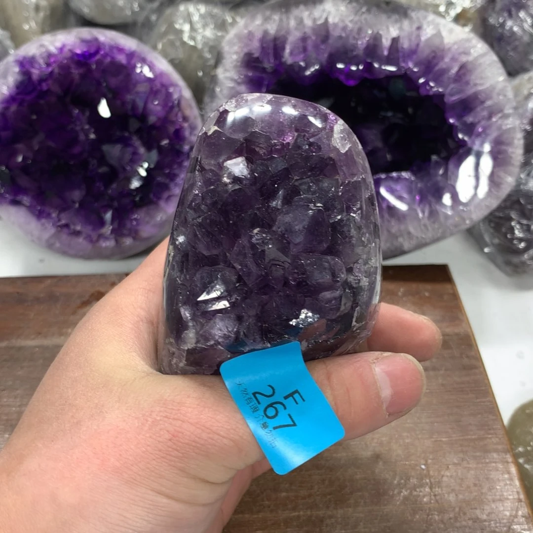 紫晶大型摆件（非配饰）未镶嵌