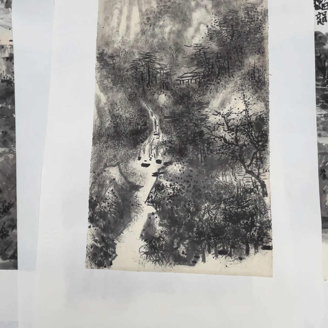 天***人国画绘画作品多次参加全国无款无章