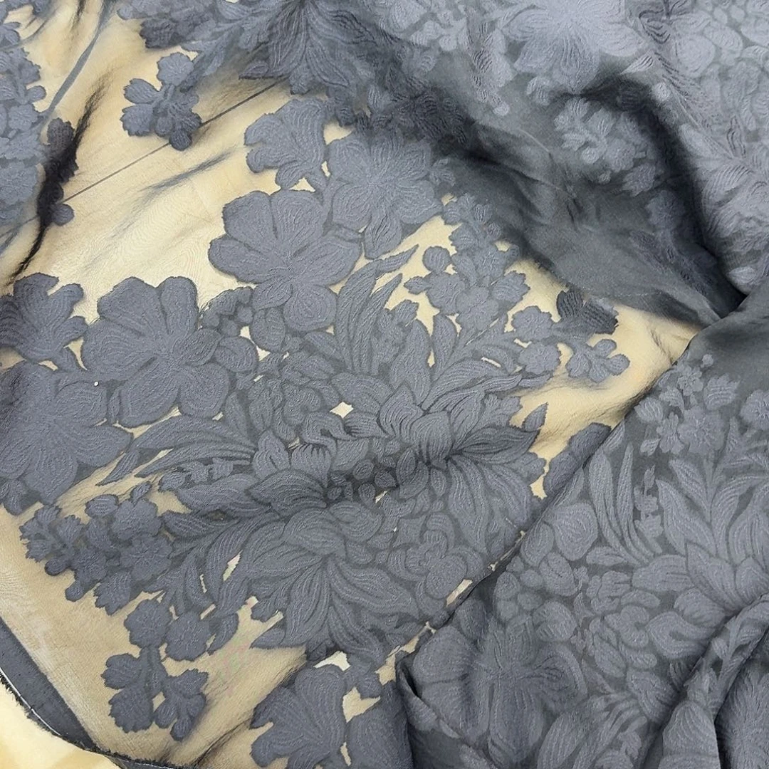 真丝棉乱花肖面料3.9米