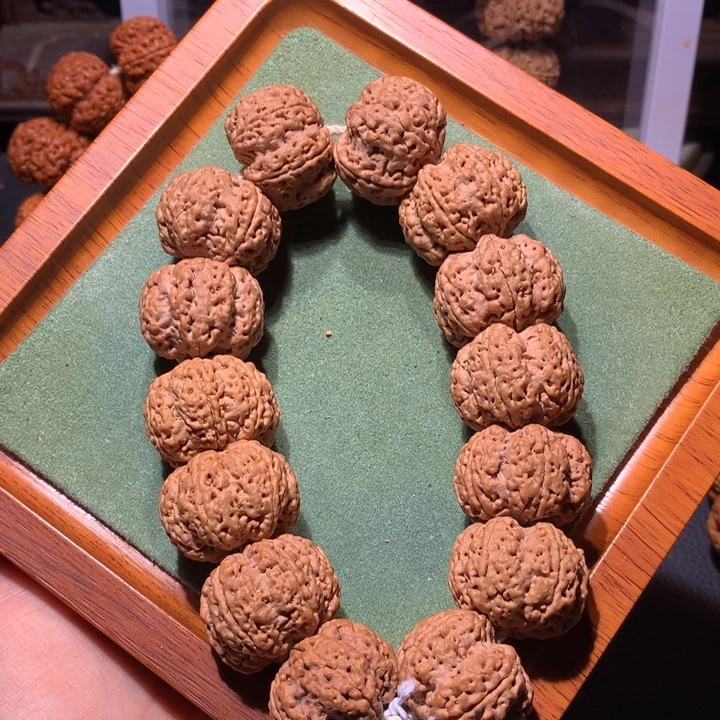 手串金刚菩提26+定制款麒麟梅花六瓣