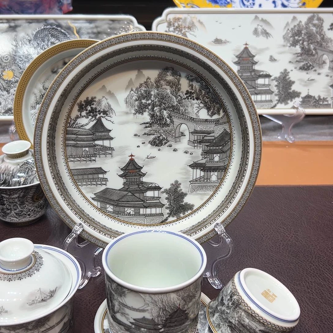 摆件大家哼哼唧唧会看见
