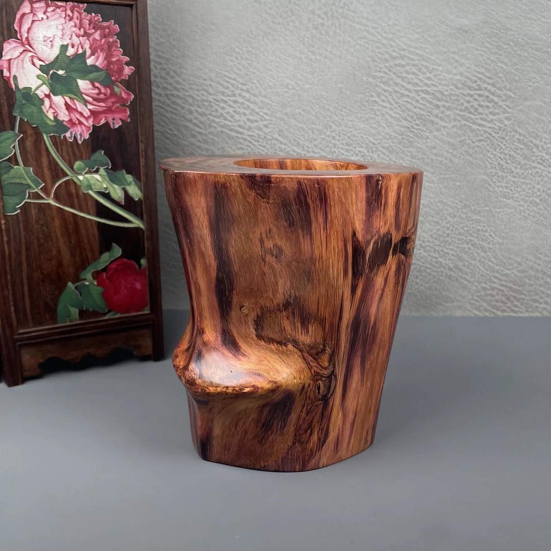 海南黄花梨虎皮纹笔筒线条舒朗大气瘤疤纹材质保真笔筒摆送礼