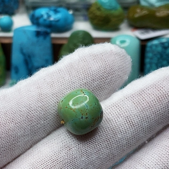 绿松石未镶嵌天然原矿 地大质检