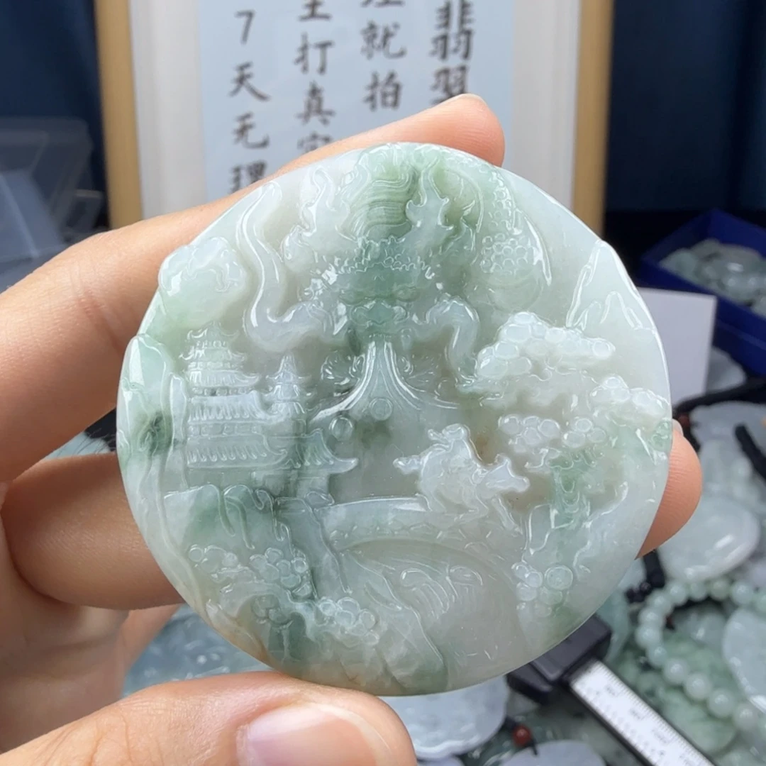 翡翠未镶嵌颈饰翡翠