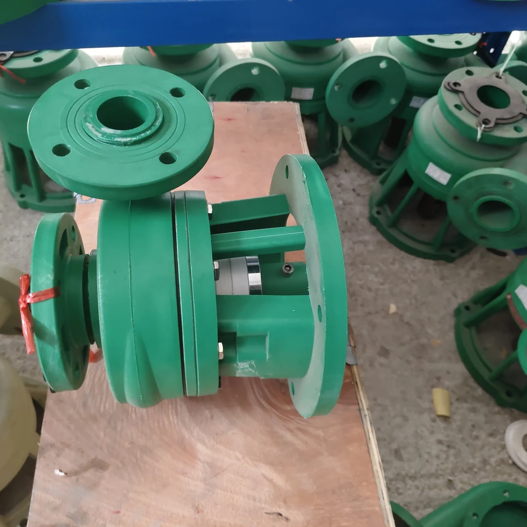 增强聚丙烯耐腐蚀化工自吸离心泵头耐酸碱适用化工场景65FP-28