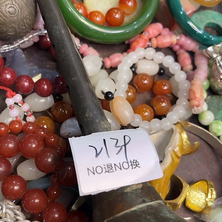 馮****木头木头不退不换2139号工艺品