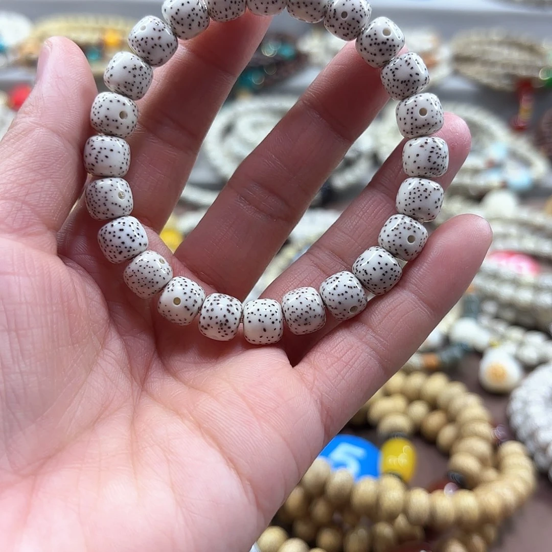 星月菩提吊坠海南星月菩提