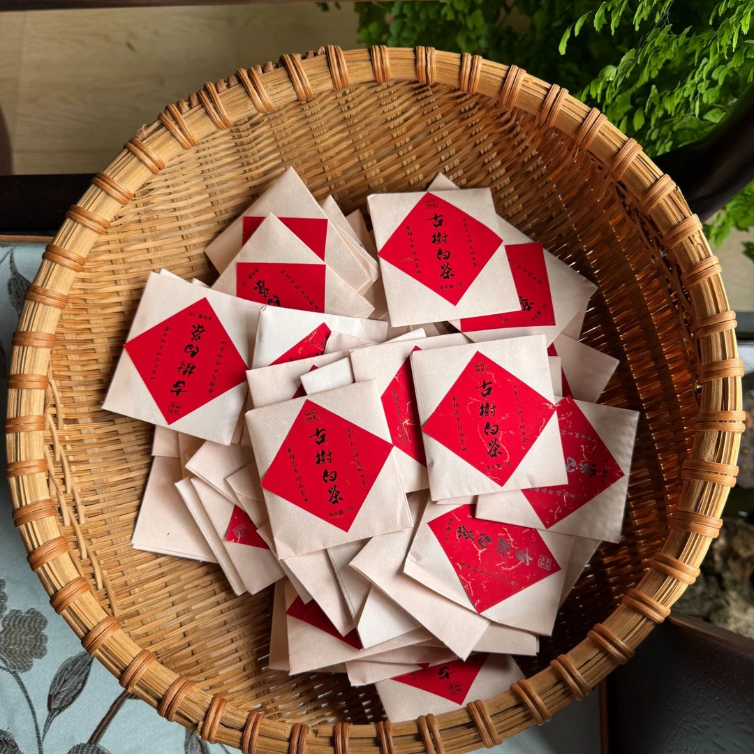 景谷古树白茶8g/片（小方片茶）