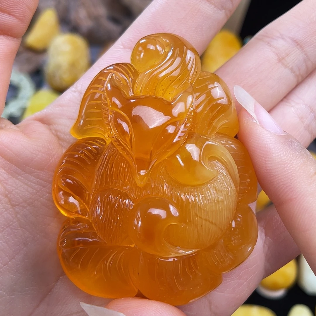 琥珀未镶嵌珠宝奇石
