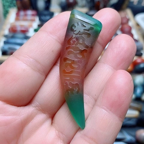 合金颈饰玛瑙/玉髓
