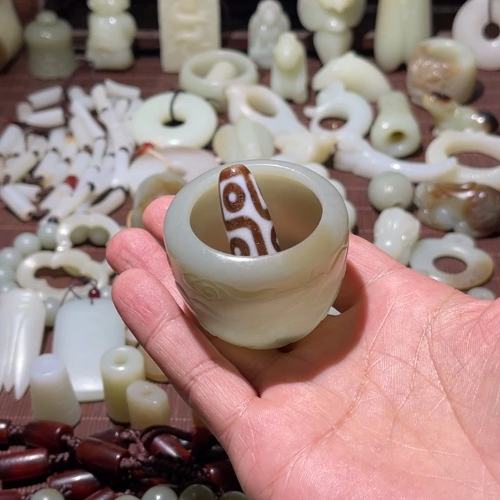 颈饰未镶嵌和田玉淡***8