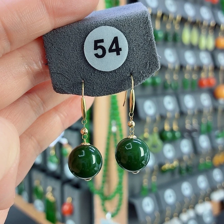 和田玉18K金镶嵌耳饰