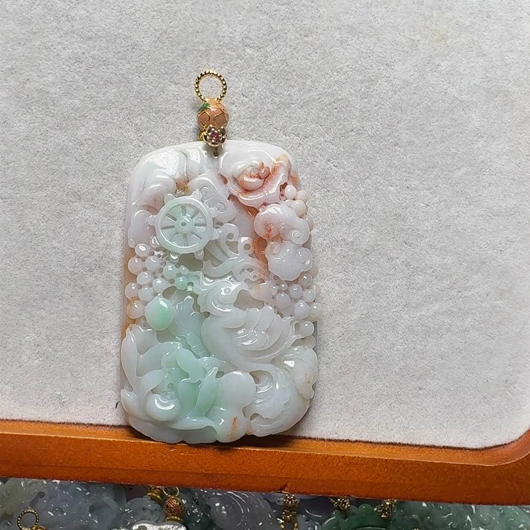 吊坠(赠链)未镶嵌翡翠