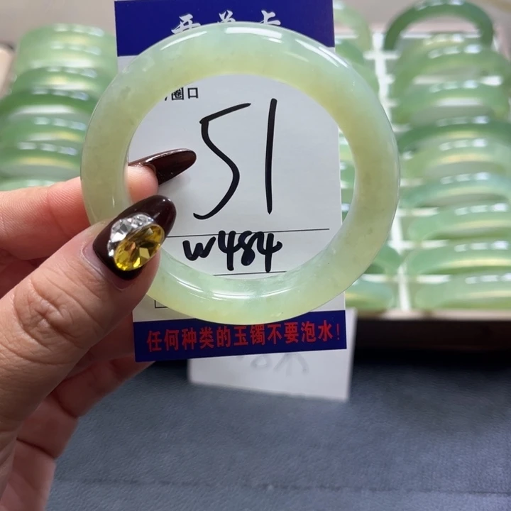 蛇纹石玉未镶嵌天然岫玉手镯无暇