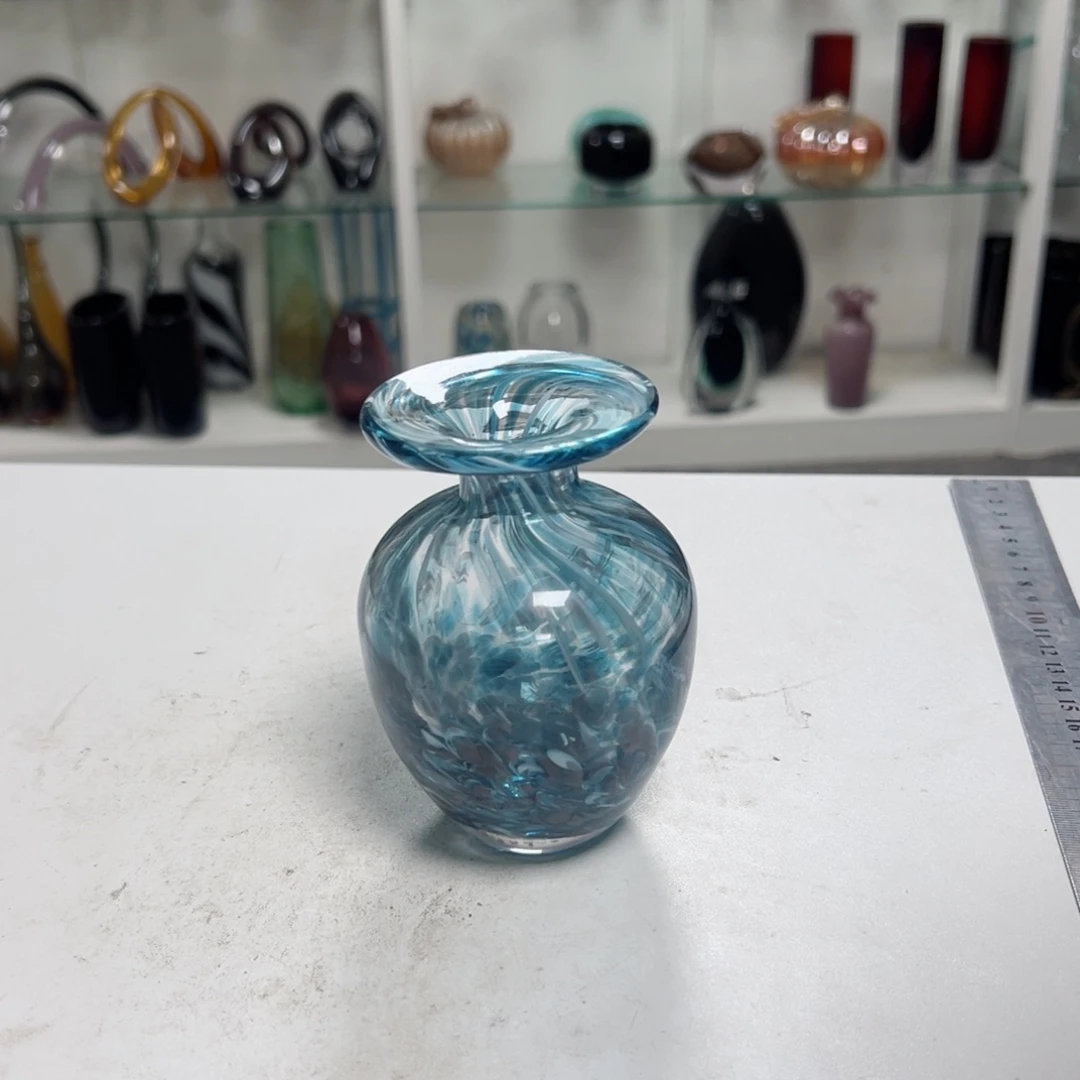 蓝白小花瓶高度10微瑕