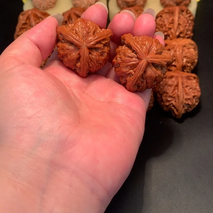 文玩核桃把件乘**羽工艺