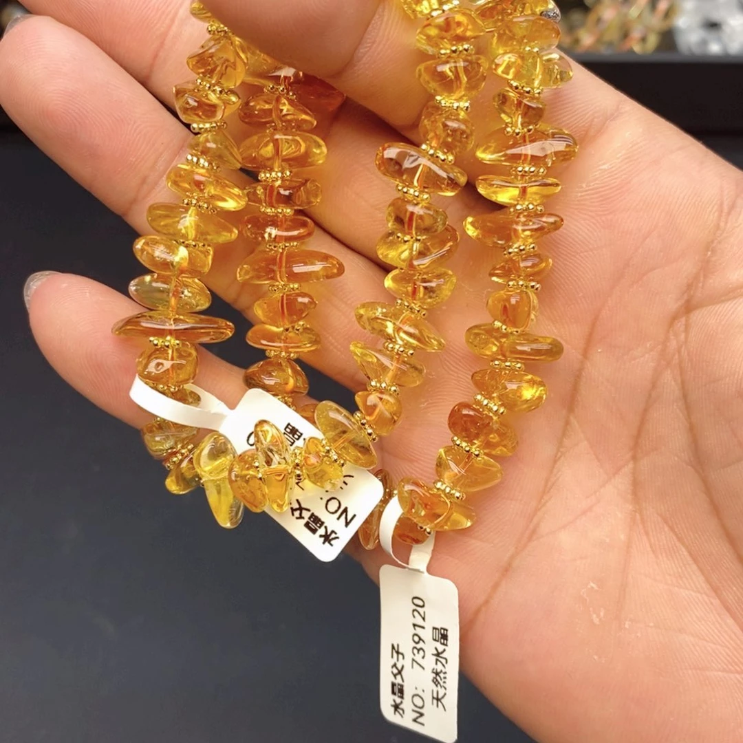 水晶手串未镶嵌2黄水晶随形多样性发其一