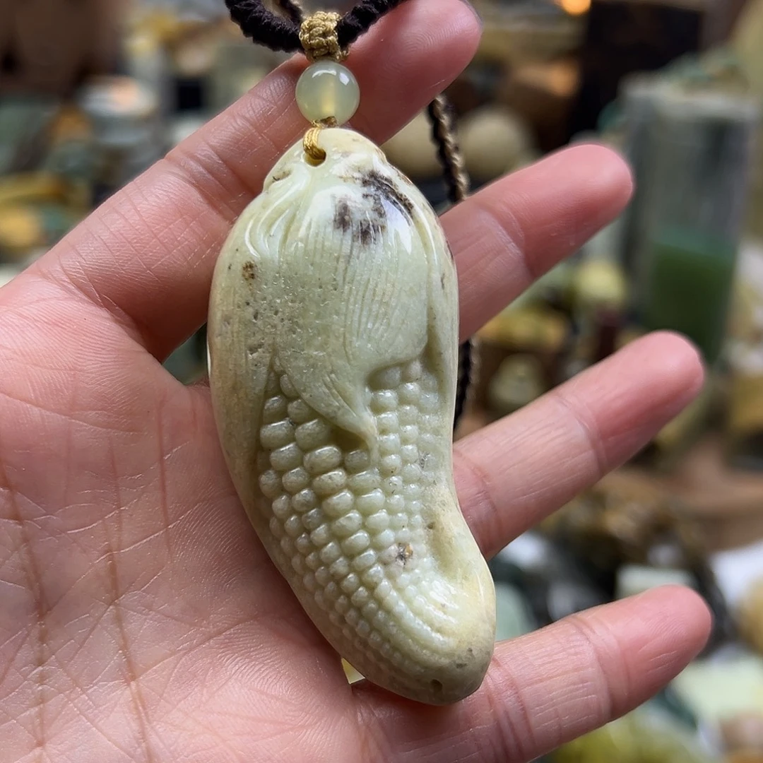 岫玉未镶嵌颈饰辽阳水草玉米手玩挂件都可以