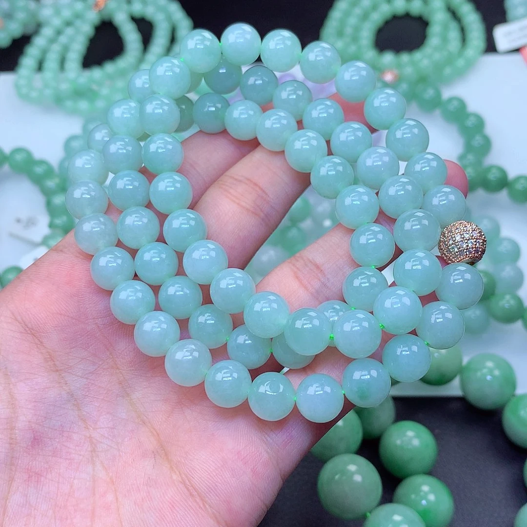 思***1翡翠未镶嵌毛衣链