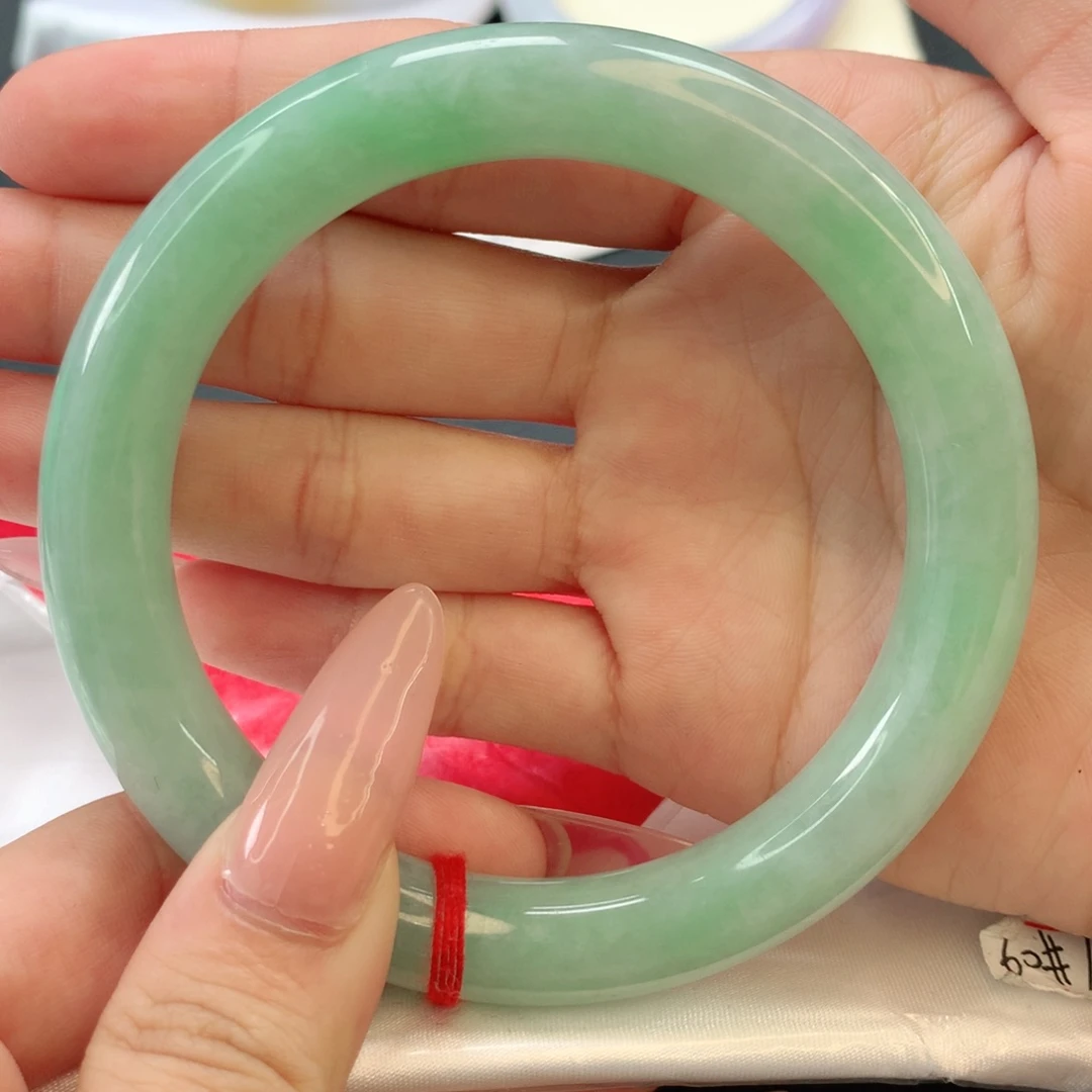 翡翠手镯未镶嵌翡翠手镯60