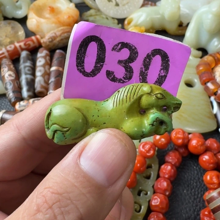 未镶嵌颈饰玛瑙/玉髓