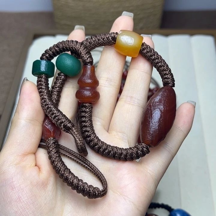 金***琴玛瑙/玉髓未镶嵌玛瑙珠子1111