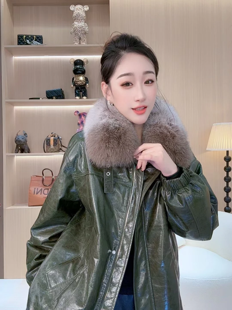 【若楠服饰】新款彩色搭配狐狸毛加厚潮流女士皮衣外套-8855