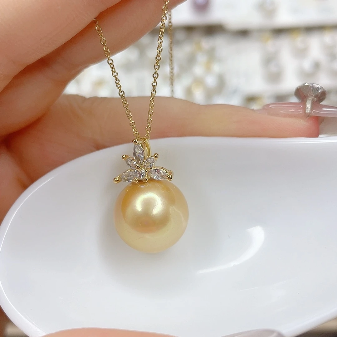 淡水珍珠合金吊坠(赠链)