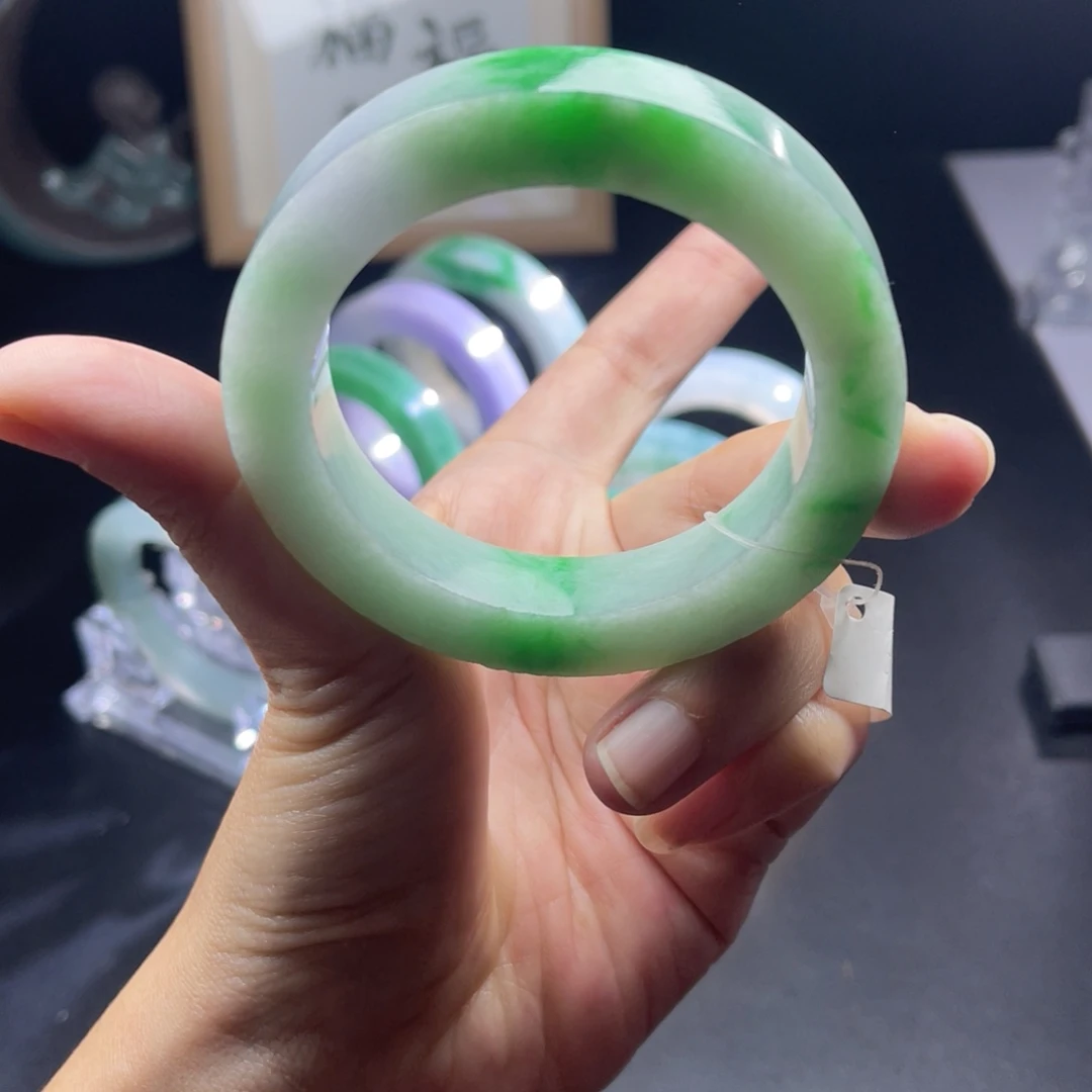 定制翡翠未镶嵌天然翡翠A货手镯