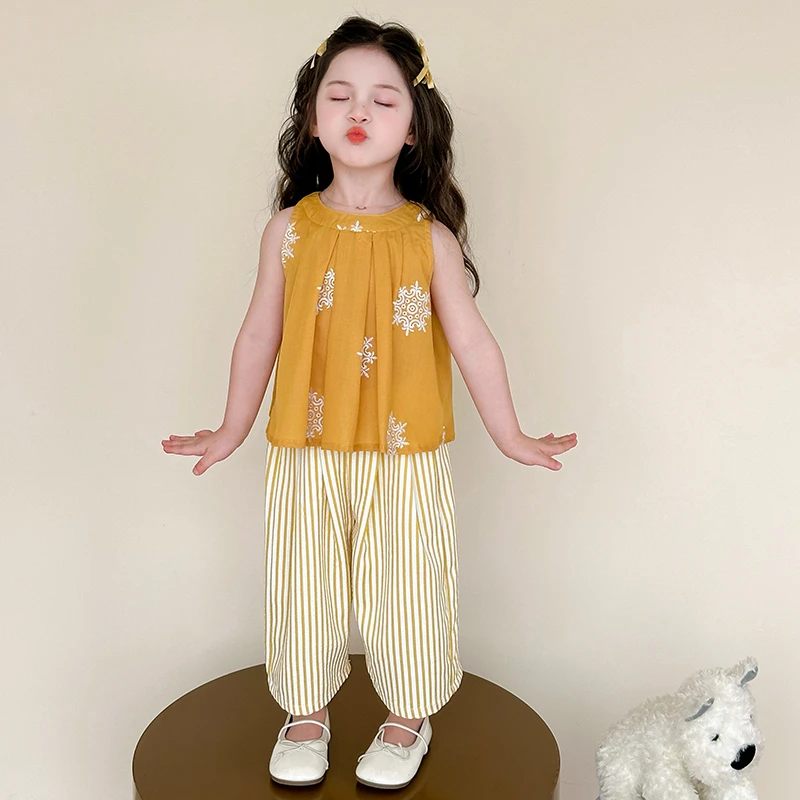 女童挂脖无袖套装洋气儿童夏季新款女宝宝阔腿裤两件套小女孩时髦