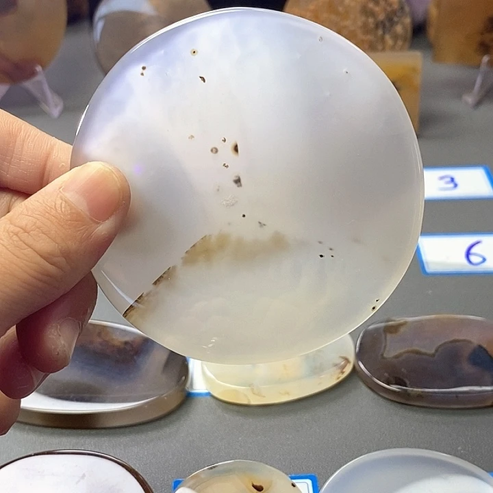 玛瑙/玉髓未镶嵌珠宝半成品
