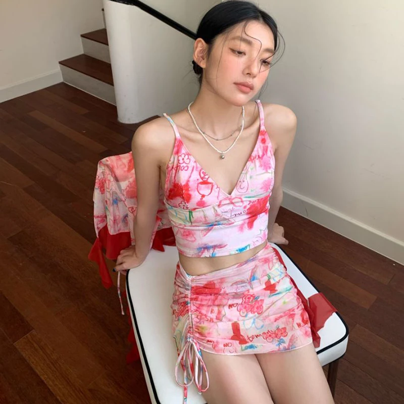 【少女涂鸦】2025新款显白遮肚保守甜美ins网红遮肉显瘦温泉泳衣
