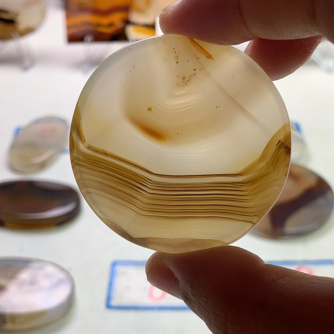 玛瑙/玉髓未镶嵌珠宝半成品
