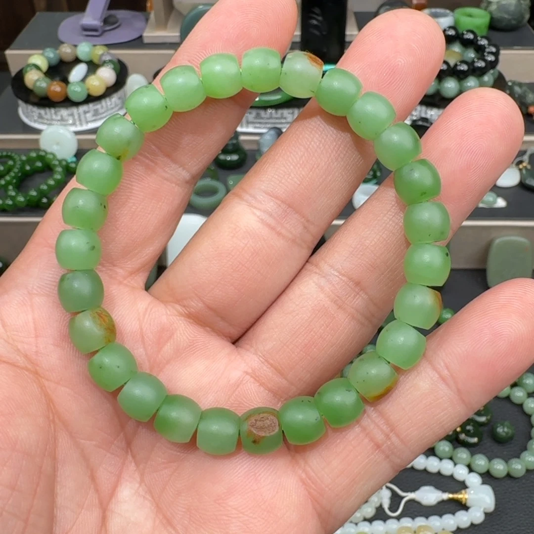 和田玉（碧玉）未镶嵌手链