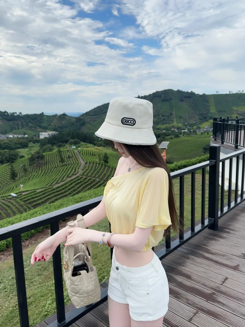 Luuu7 丰胯系列～9046设计感中低腰修身丰胯牛仔裤包臀热裤