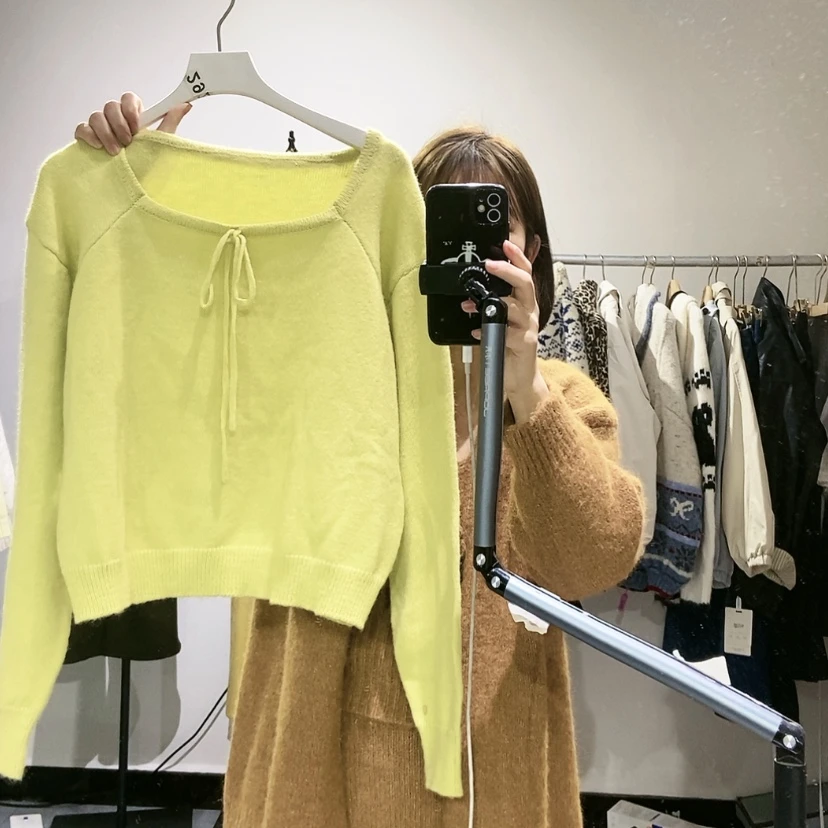 【闪购商品】黄色方领